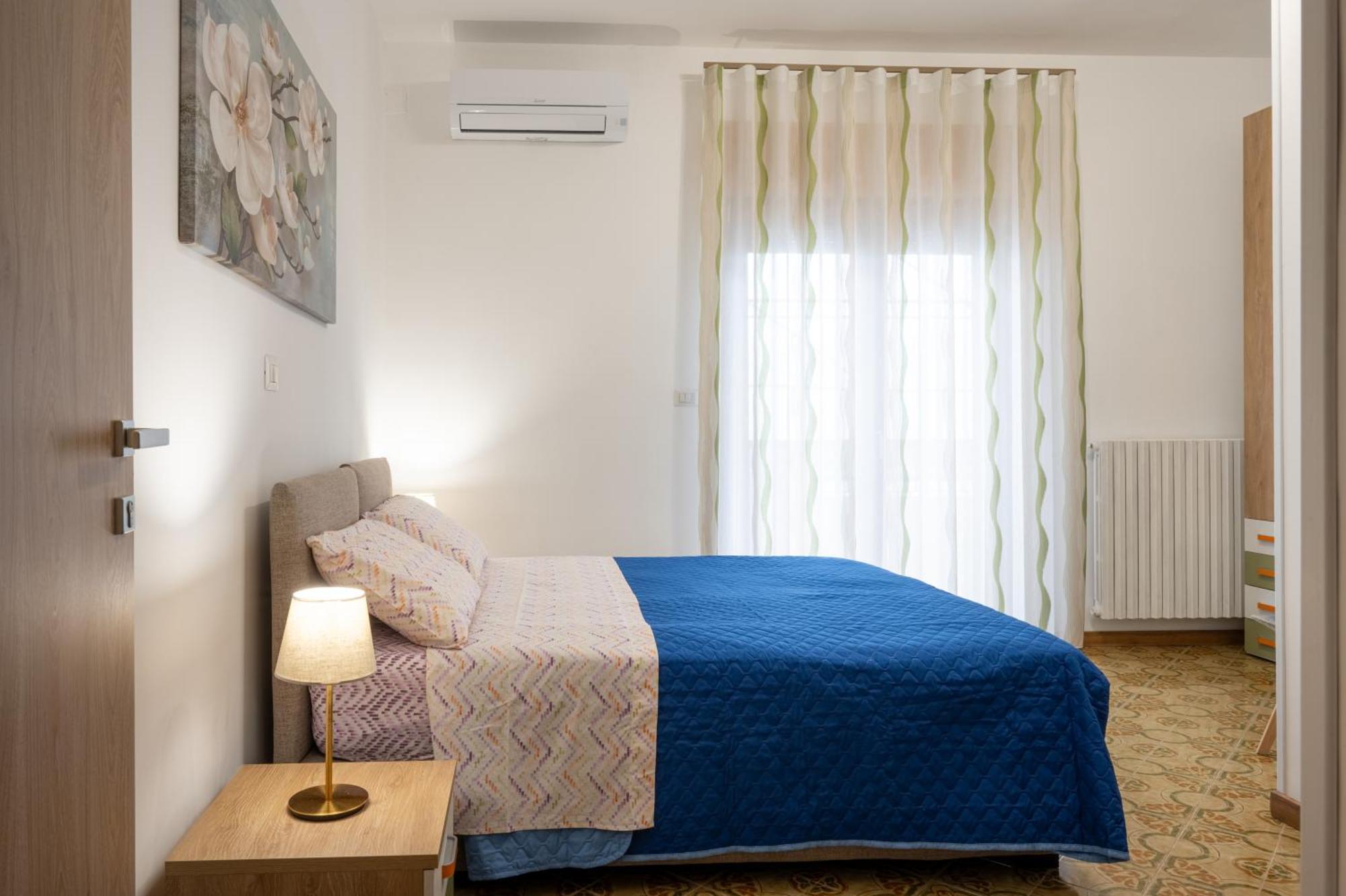 B&B Benvenuti Al Centro Caserta Eksteriør bilde