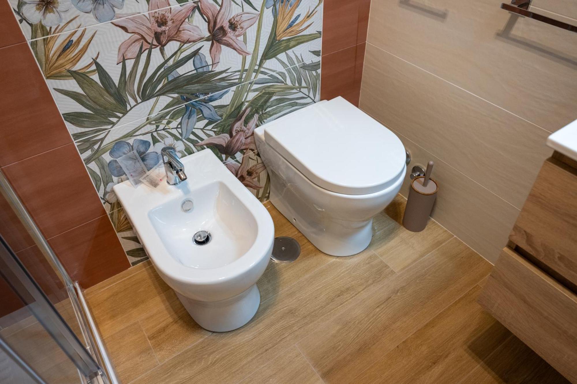 B&B Benvenuti Al Centro Caserta Eksteriør bilde