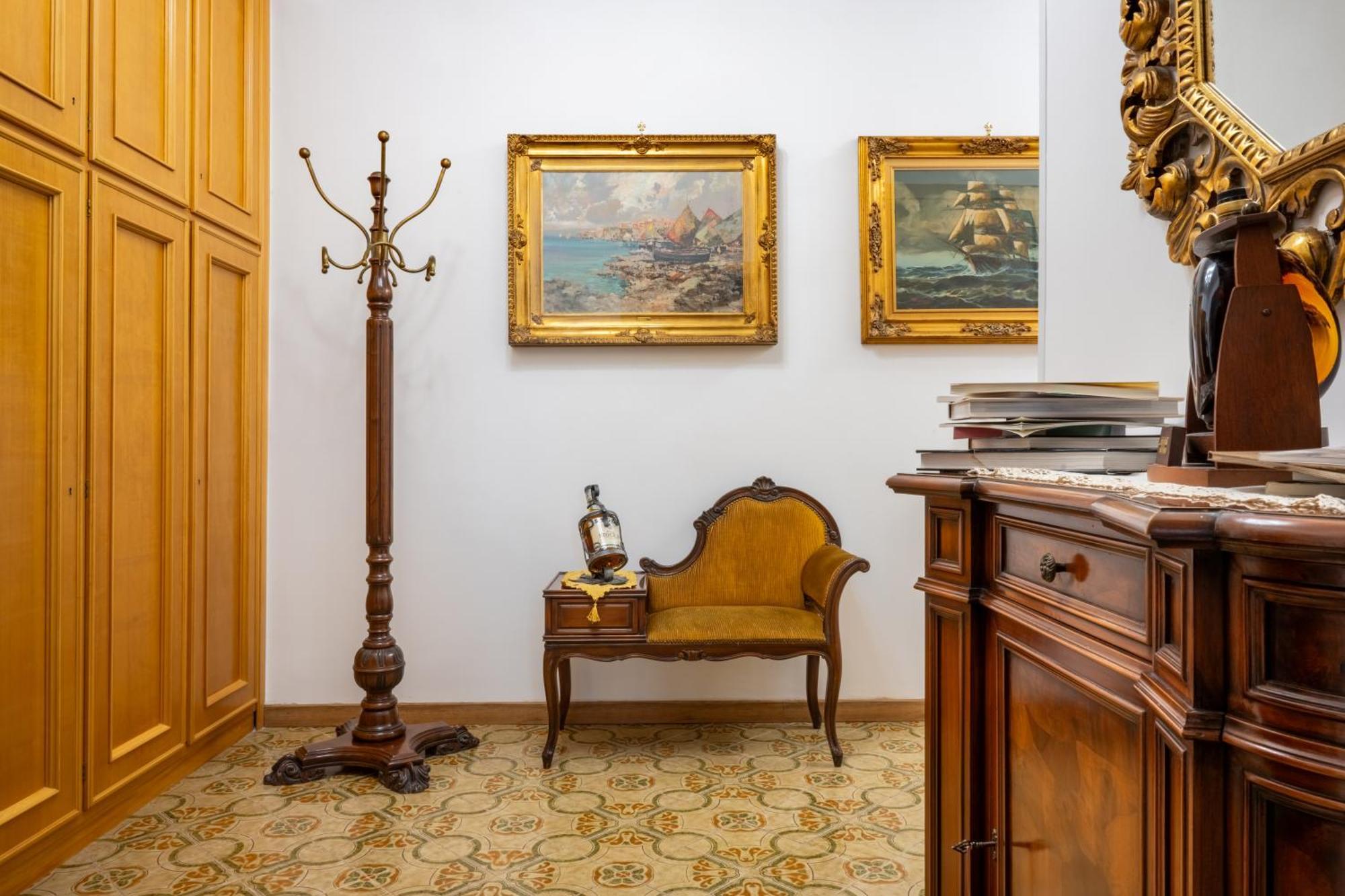 B&B Benvenuti Al Centro Caserta Eksteriør bilde